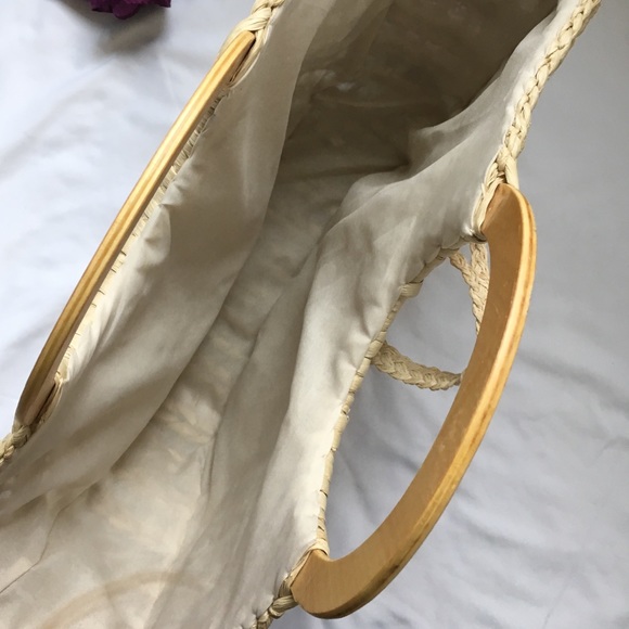 Half Moon Straw Handbag - Wooden Button & Handles - Picture 6 of 6
